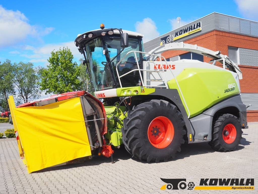 Claas Jaguar 850 + Kemper 445 - Silažni kombajn: slika Claas Jaguar 850 + Kemper 445 - Silažni kombajn Claas Jaguar 850 + Kemper 445 - Silažni kombajn: slika Claas Jaguar 850 + Kemper 445 - Silažni kombajn
