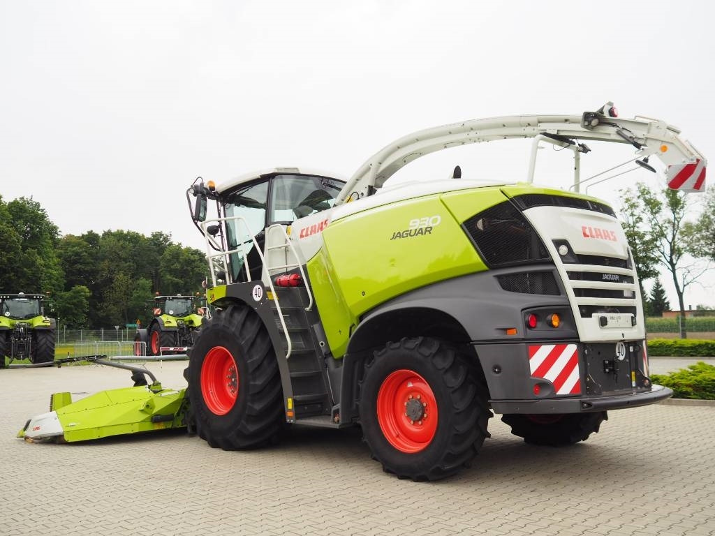 Claas Jaguar 930 + Orbis 600 SD  - Silažni kombajn: slika Claas Jaguar 930 + Orbis 600 SD  - Silažni kombajn Claas Jaguar 930 + Orbis 600 SD  - Silažni kombajn: slika Claas Jaguar 930 + Orbis 600 SD  - Silažni kombajn