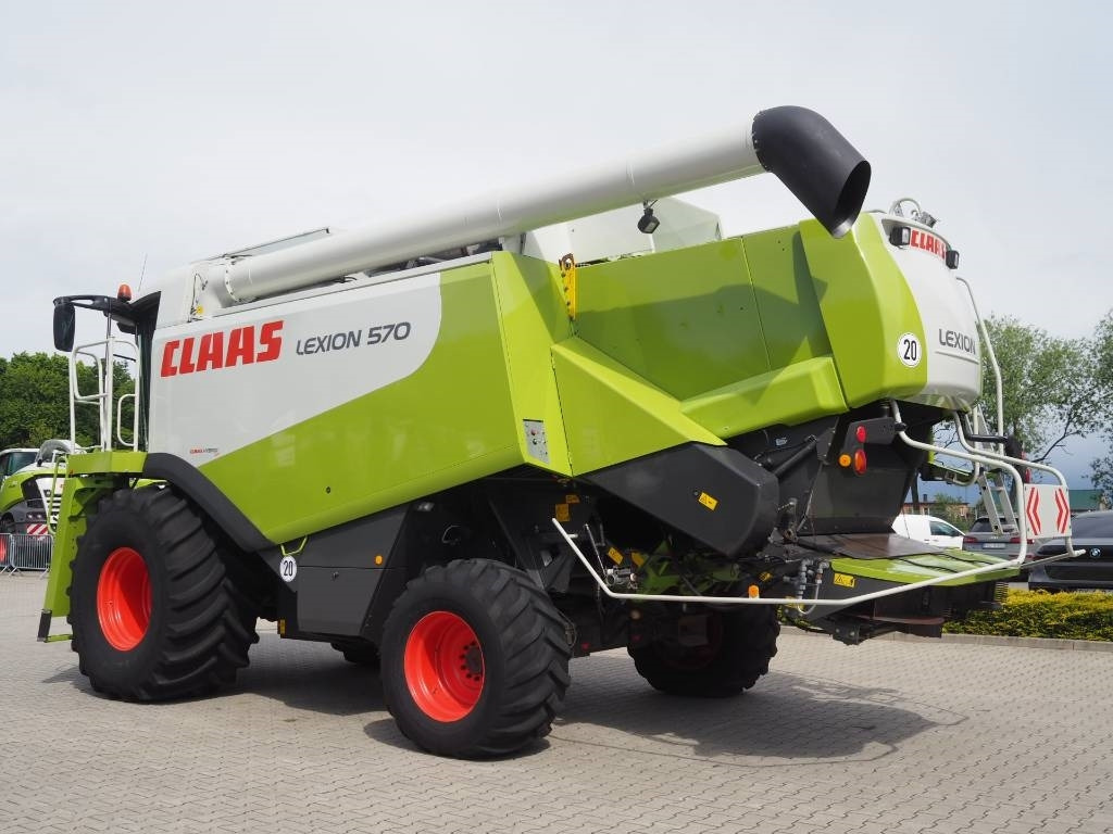 Claas Lexion 570 4WD + V750 - Kombajn za žetvu: slika Claas Lexion 570 4WD + V750 - Kombajn za žetvu Claas Lexion 570 4WD + V750 - Kombajn za žetvu: slika Claas Lexion 570 4WD + V750 - Kombajn za žetvu