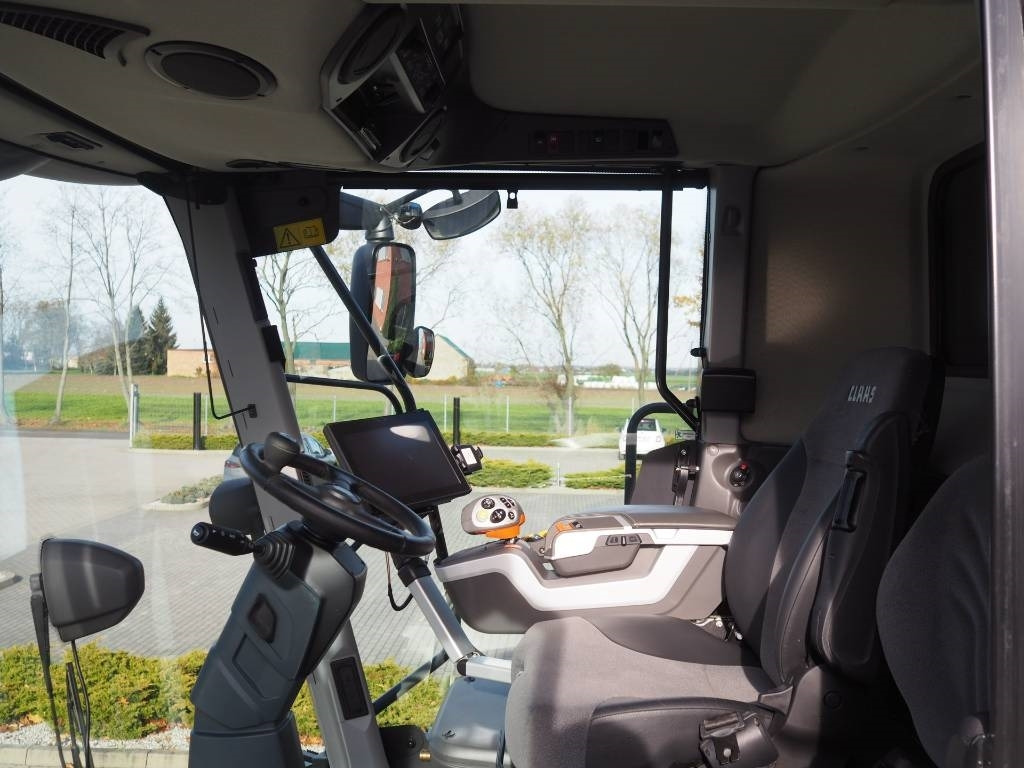 Claas Lexion 8700TT + V1080 2-stage threshing drum drive - Kombajn za žetvu: slika Claas Lexion 8700TT + V1080 2-stage threshing drum drive - Kombajn za žetvu Claas Lexion 8700TT + V1080 2-stage threshing drum drive - Kombajn za žetvu: slika Claas Lexion 8700TT + V1080 2-stage threshing drum drive - Kombajn za žetvu