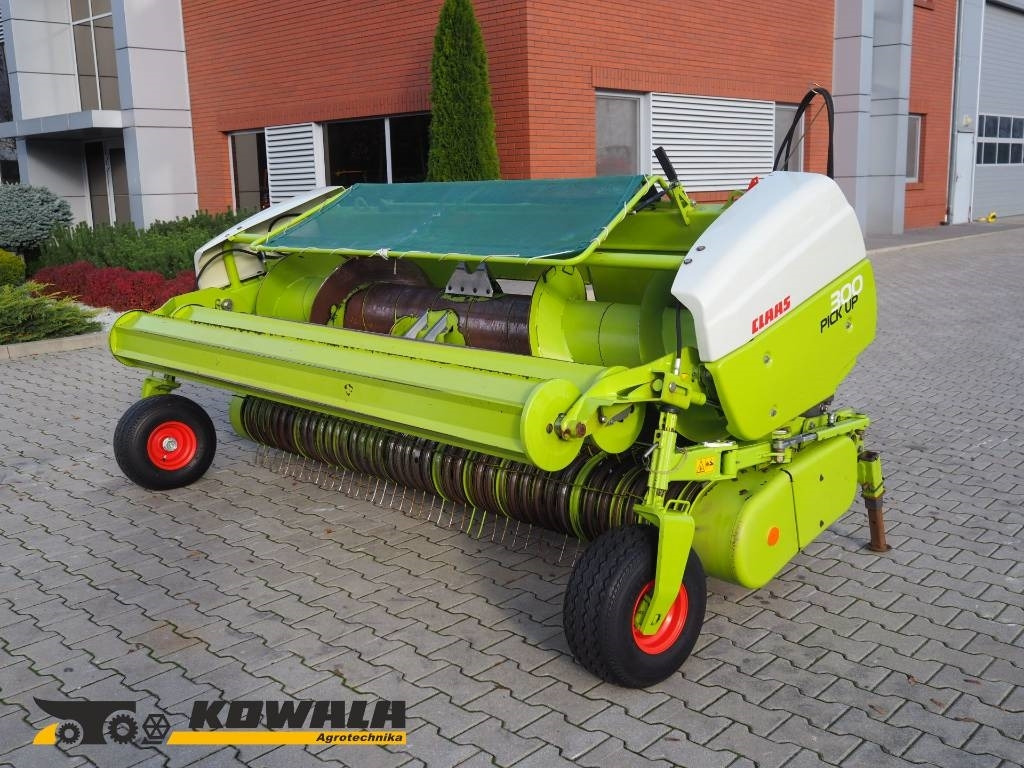Claas PICK UP 300 HD - Priključak za silažni kombajn: slika Claas PICK UP 300 HD - Priključak za silažni kombajn Claas PICK UP 300 HD - Priključak za silažni kombajn: slika Claas PICK UP 300 HD - Priključak za silažni kombajn