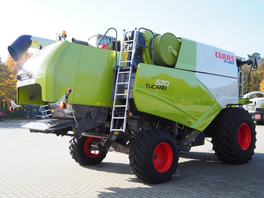 Claas Tucano 570 GPS + V770 - Kombajn za žetvu: slika Claas Tucano 570 GPS + V770 - Kombajn za žetvu Claas Tucano 570 GPS + V770 - Kombajn za žetvu: slika Claas Tucano 570 GPS + V770 - Kombajn za žetvu