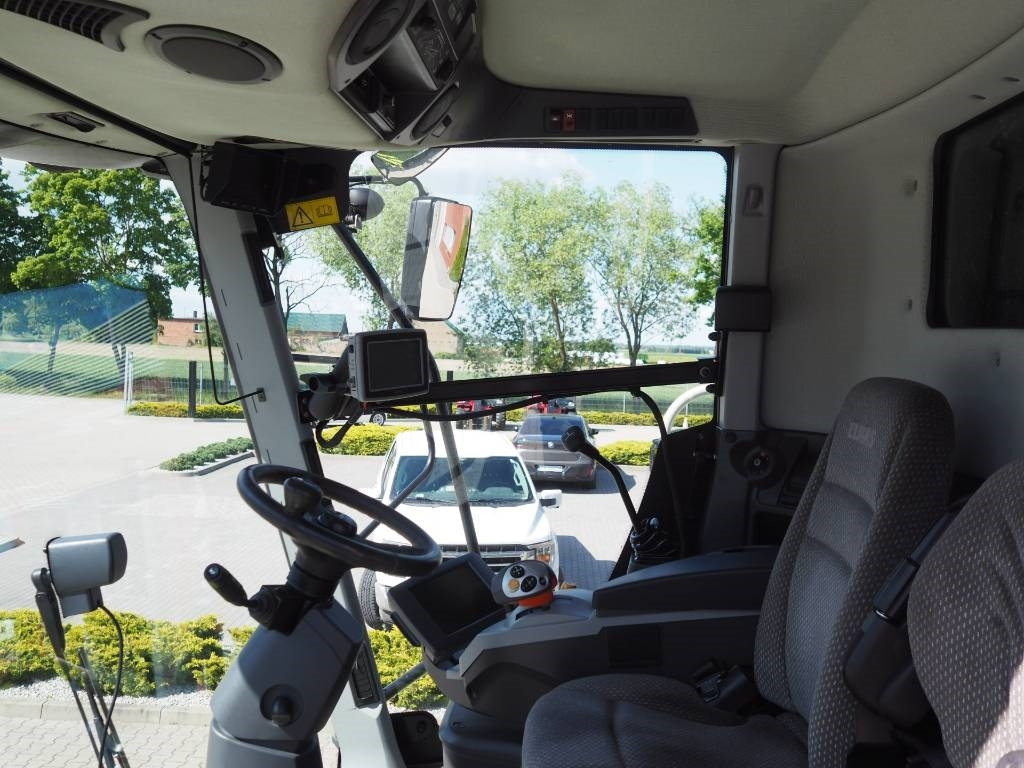 Claas Tucano 570 GPS + V770 - Kombajn za žetvu: slika Claas Tucano 570 GPS + V770 - Kombajn za žetvu Claas Tucano 570 GPS + V770 - Kombajn za žetvu: slika Claas Tucano 570 GPS + V770 - Kombajn za žetvu