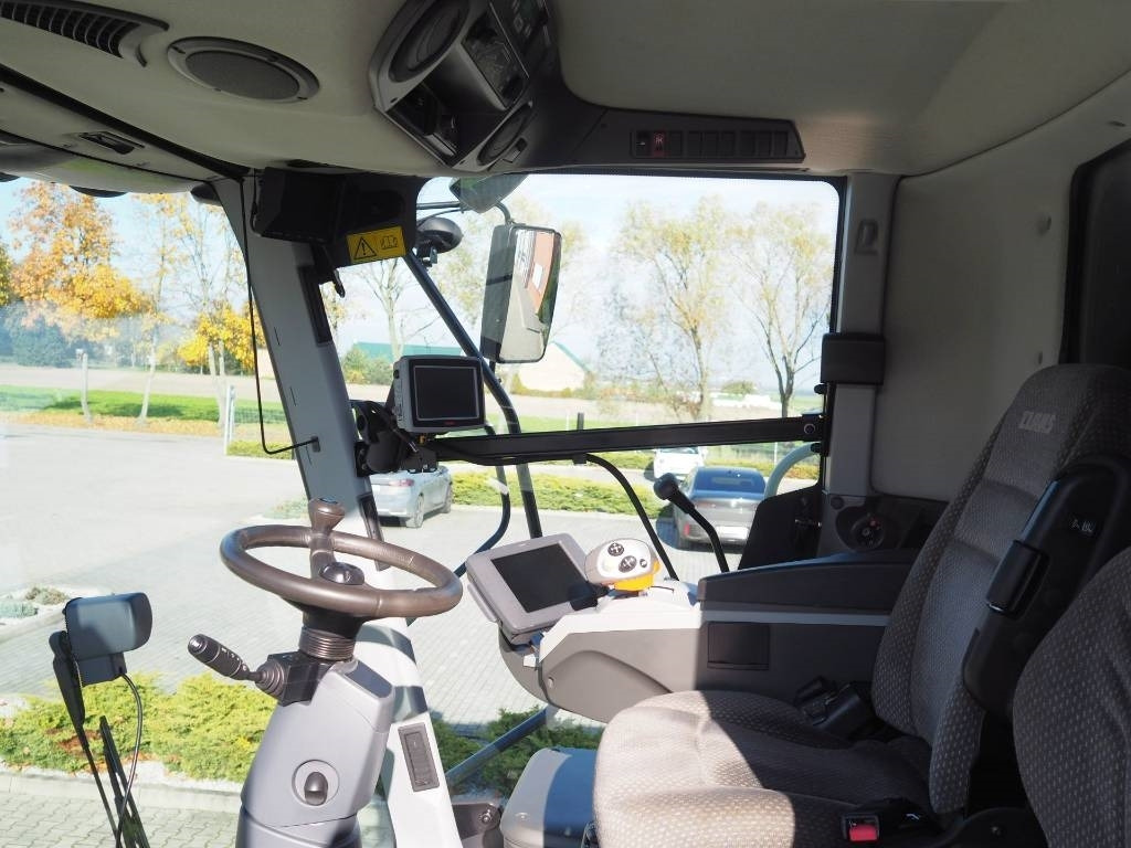 Claas Tucano 570 GPS + V770 - Kombajn za žetvu: slika Claas Tucano 570 GPS + V770 - Kombajn za žetvu Claas Tucano 570 GPS + V770 - Kombajn za žetvu: slika Claas Tucano 570 GPS + V770 - Kombajn za žetvu