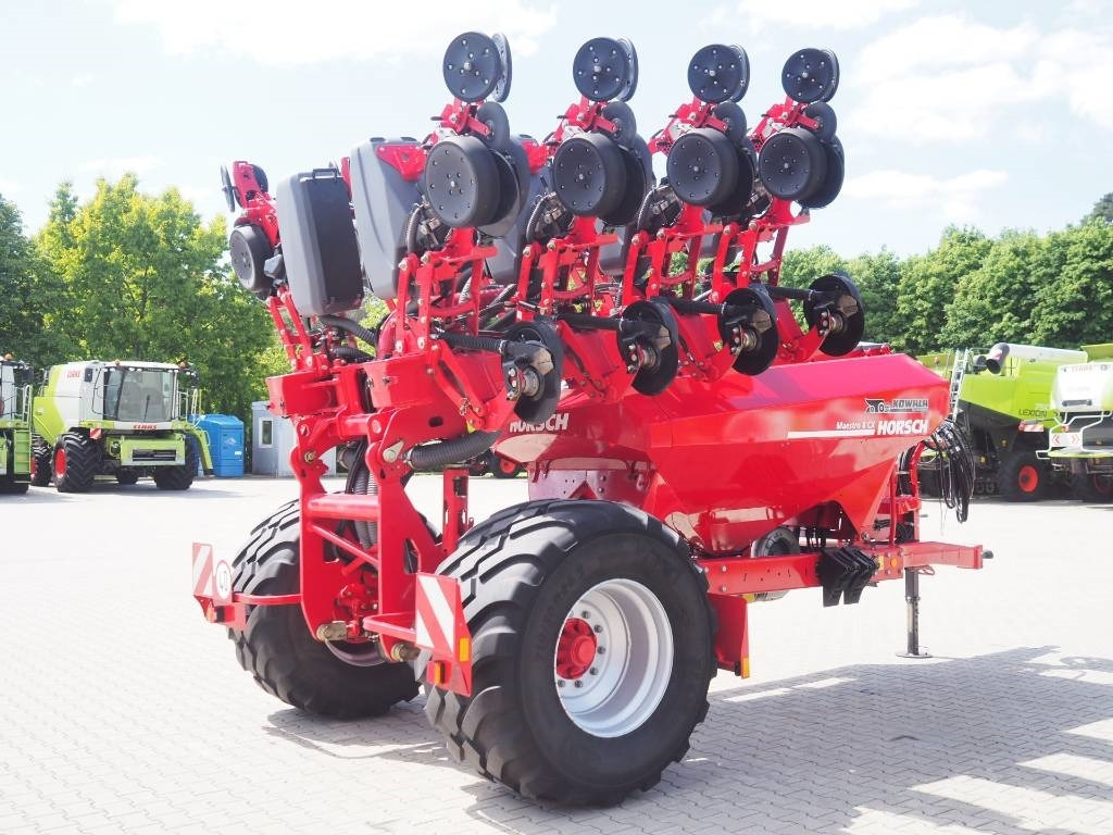 Horsch Maestro 8 CX - Precizna sijačica: slika Horsch Maestro 8 CX - Precizna sijačica Horsch Maestro 8 CX - Precizna sijačica: slika Horsch Maestro 8 CX - Precizna sijačica