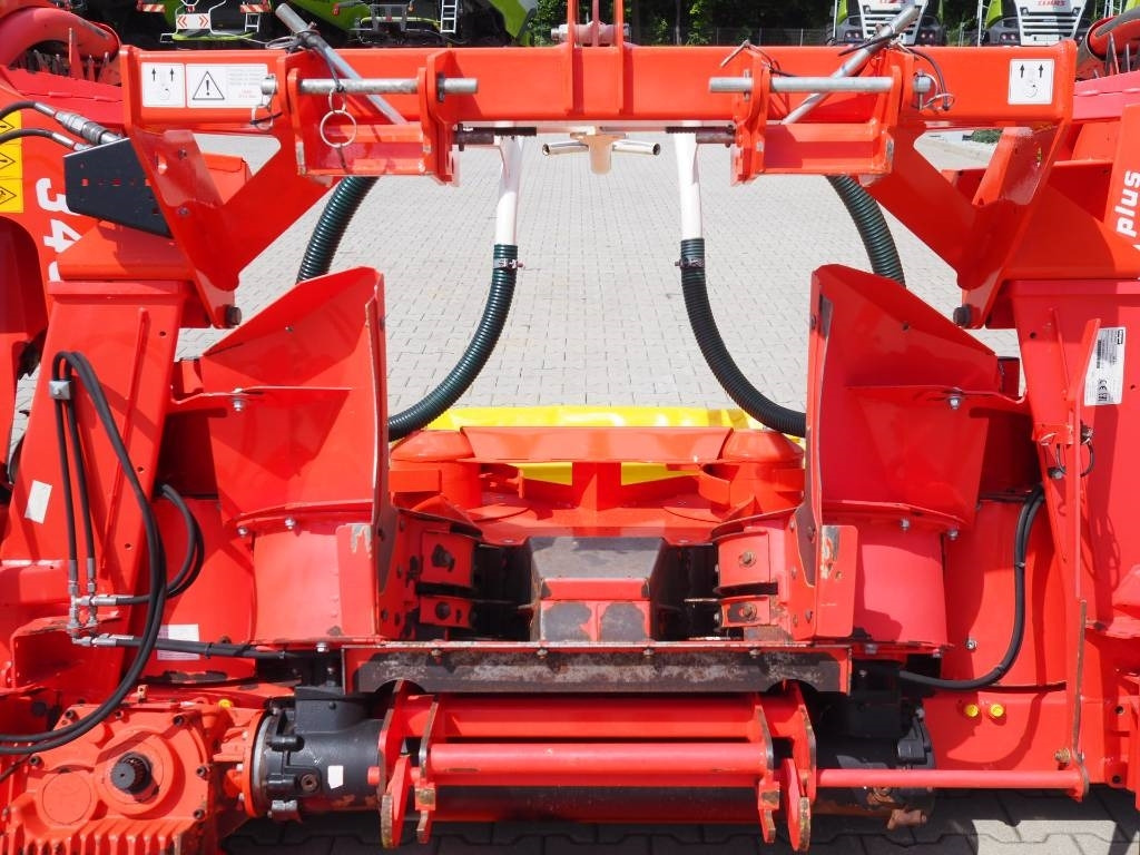 Kemper 345 Plus - Kombajn za kukuruz: slika Kemper 345 Plus - Kombajn za kukuruz Kemper 345 Plus - Kombajn za kukuruz: slika Kemper 345 Plus - Kombajn za kukuruz