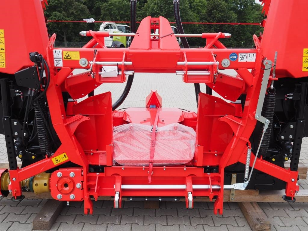 Kemper 360 Pro - Kombajn za kukuruz: slika Kemper 360 Pro - Kombajn za kukuruz Kemper 360 Pro - Kombajn za kukuruz: slika Kemper 360 Pro - Kombajn za kukuruz
