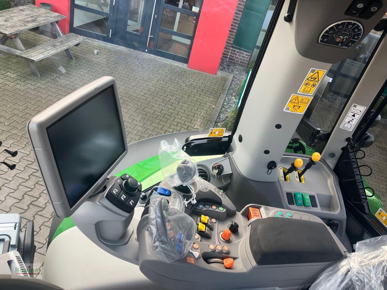 Zakup Deutz-Fahr 6180 TTV 30 Jahre Edition Deutz-Fahr 6180 TTV 30 Jahre Edition: slika Zakup Deutz-Fahr 6180 TTV 30 Jahre Edition Deutz-Fahr 6180 TTV 30 Jahre Edition