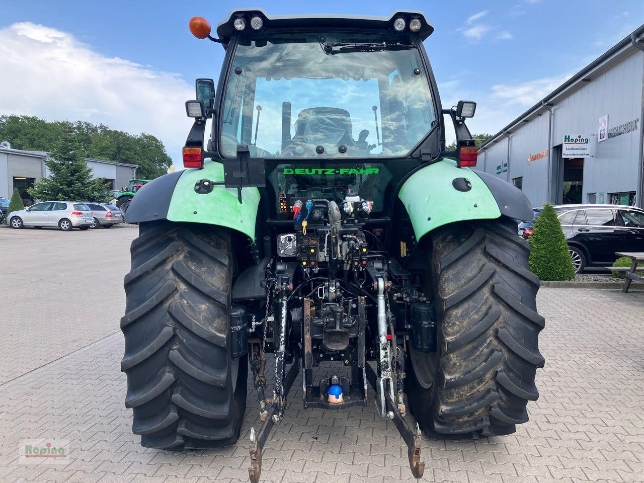 Deutz-Fahr Agrotron TTV 420 - Traktor: slika Deutz-Fahr Agrotron TTV 420 - Traktor Deutz-Fahr Agrotron TTV 420 - Traktor: slika Deutz-Fahr Agrotron TTV 420 - Traktor