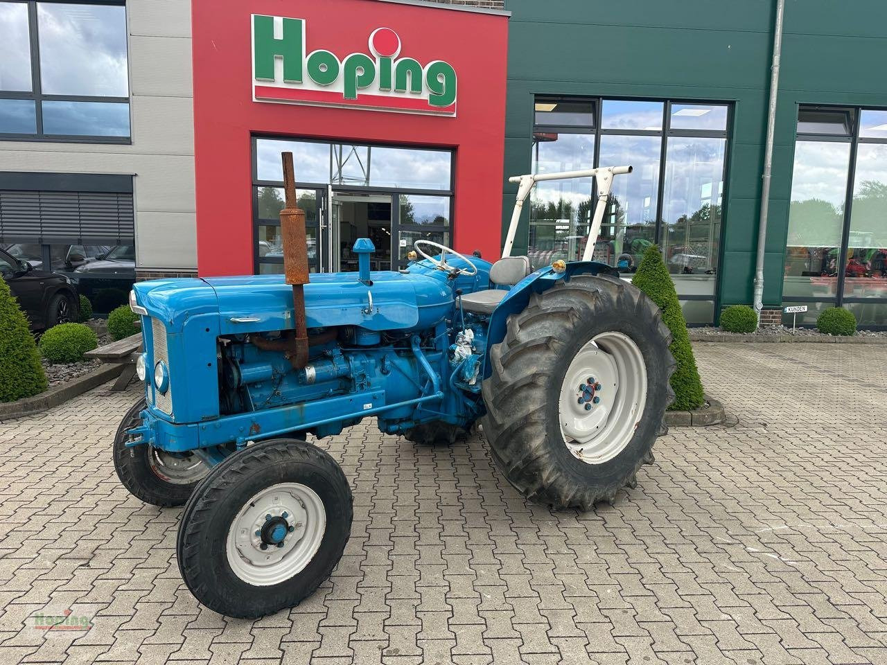 Ford Super Major - Traktor: slika Ford Super Major - Traktor Ford Super Major - Traktor: slika Ford Super Major - Traktor
