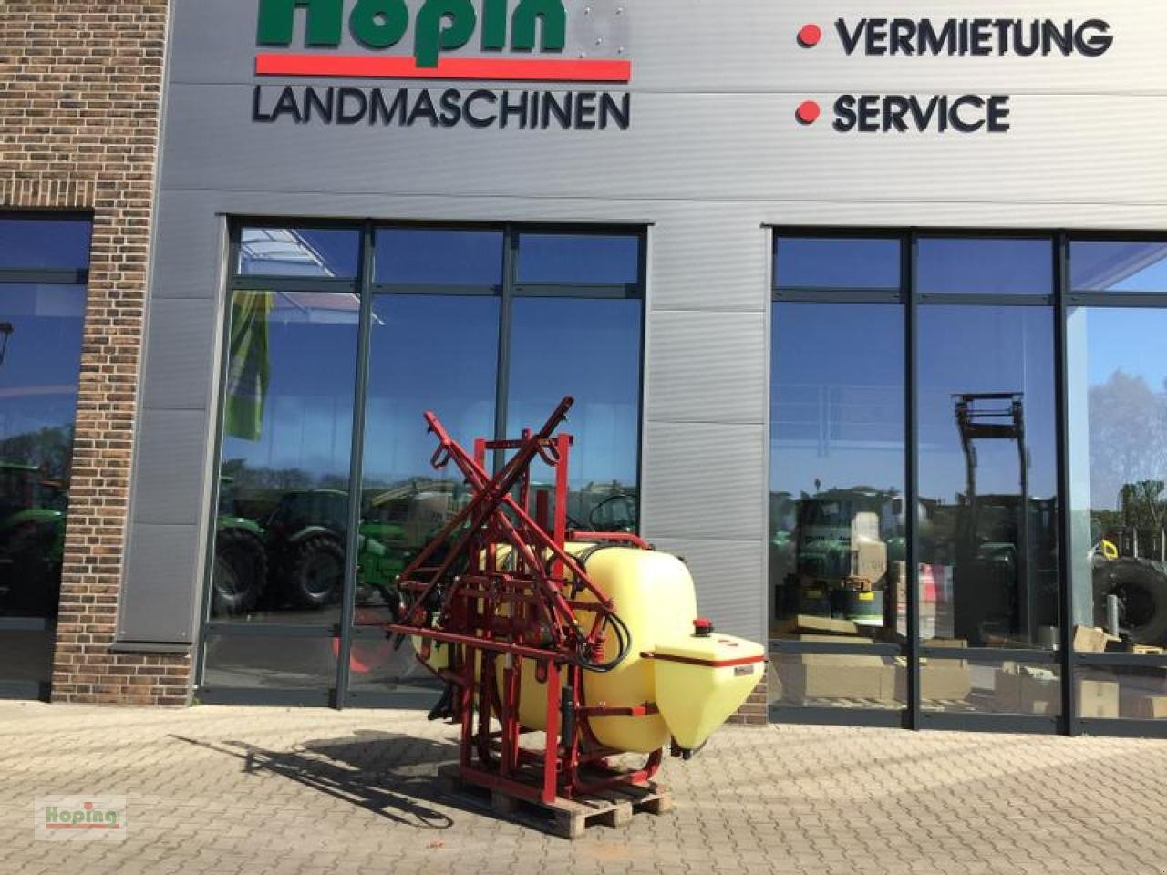 Hardi NK SB 800L - Prskalica za traktor: slika Hardi NK SB 800L - Prskalica za traktor Hardi NK SB 800L - Prskalica za traktor: slika Hardi NK SB 800L - Prskalica za traktor