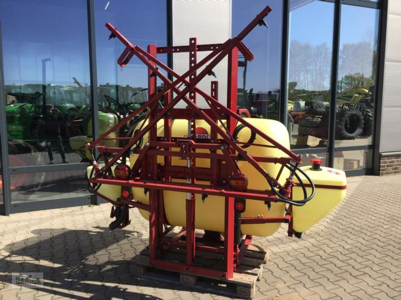 Hardi NK SB 800L - Prskalica za traktor: slika Hardi NK SB 800L - Prskalica za traktor Hardi NK SB 800L - Prskalica za traktor: slika Hardi NK SB 800L - Prskalica za traktor