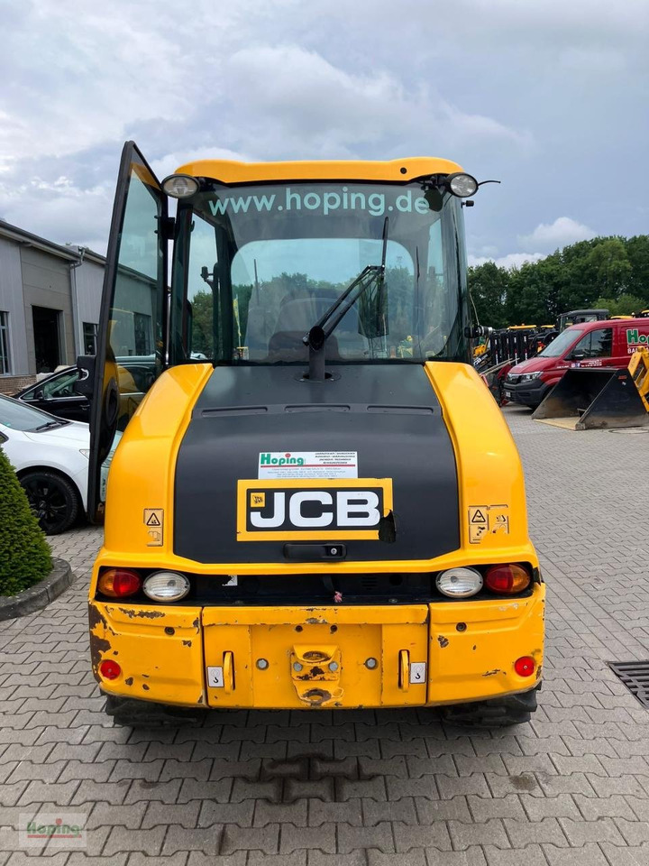 JCB 407 - Utovarivač na kotačima: slika JCB 407 - Utovarivač na kotačima JCB 407 - Utovarivač na kotačima: slika JCB 407 - Utovarivač na kotačima