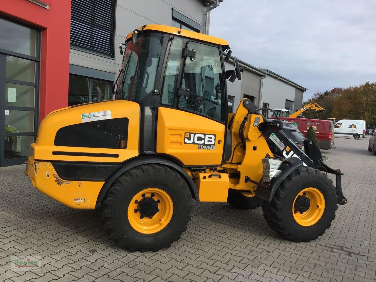 JCB 407 - Utovarivač na kotačima: slika JCB 407 - Utovarivač na kotačima JCB 407 - Utovarivač na kotačima: slika JCB 407 - Utovarivač na kotačima