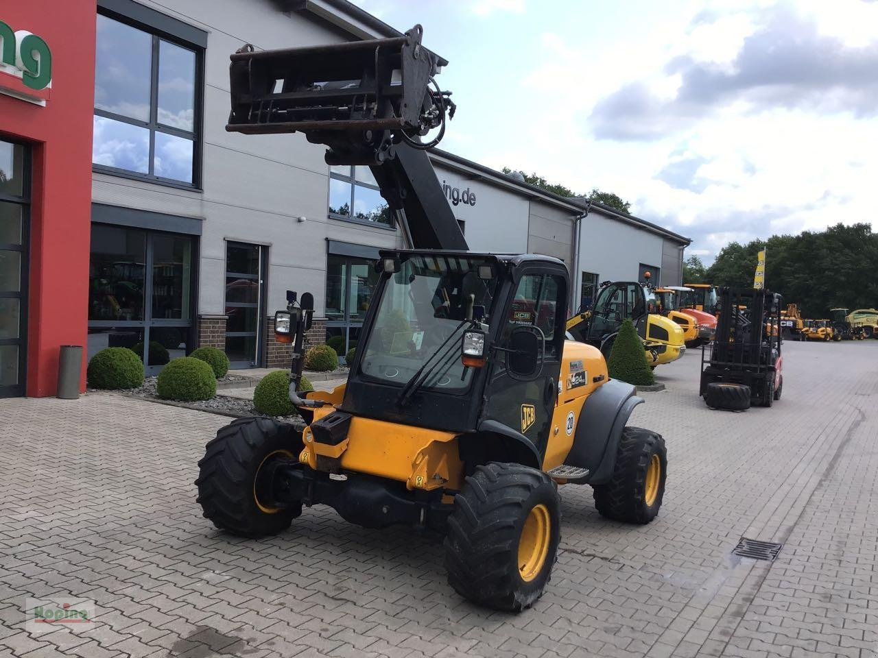 JCB 524-50 - Teleskopski rukovatelj: slika JCB 524-50 - Teleskopski rukovatelj JCB 524-50 - Teleskopski rukovatelj: slika JCB 524-50 - Teleskopski rukovatelj