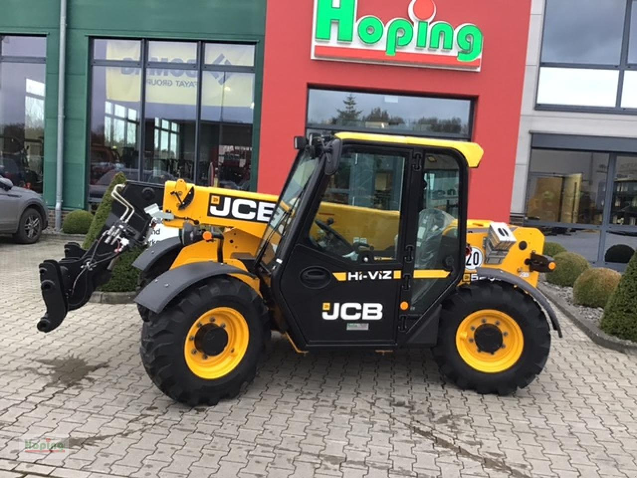 JCB 525-60 Hi-Viz - Teleskopski rukovatelj: slika JCB 525-60 Hi-Viz - Teleskopski rukovatelj JCB 525-60 Hi-Viz - Teleskopski rukovatelj: slika JCB 525-60 Hi-Viz - Teleskopski rukovatelj