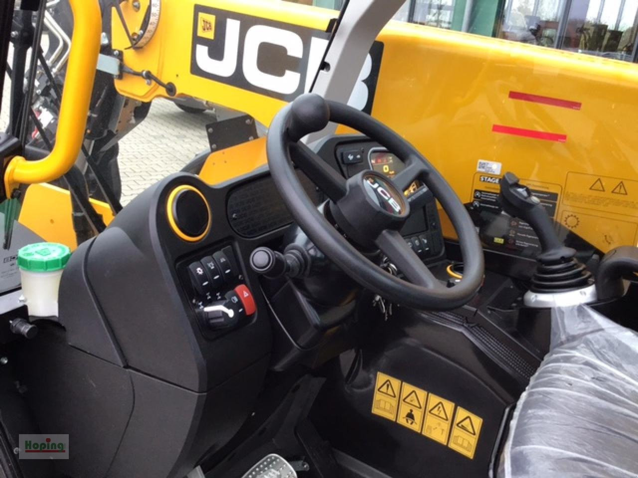 Zakup JCB 525-60 Hi-Viz JCB 525-60 Hi-Viz: slika Zakup JCB 525-60 Hi-Viz JCB 525-60 Hi-Viz Zakup JCB 525-60 Hi-Viz JCB 525-60 Hi-Viz: slika Zakup JCB 525-60 Hi-Viz JCB 525-60 Hi-Viz