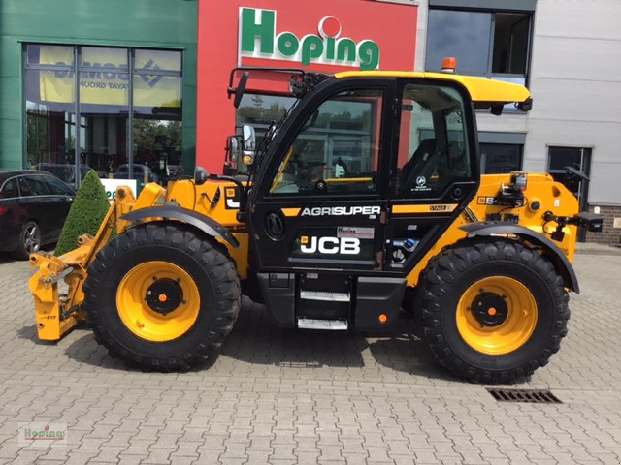 JCB 542-70 Agri Super - Teleskopski rukovatelj: slika JCB 542-70 Agri Super - Teleskopski rukovatelj JCB 542-70 Agri Super - Teleskopski rukovatelj: slika JCB 542-70 Agri Super - Teleskopski rukovatelj