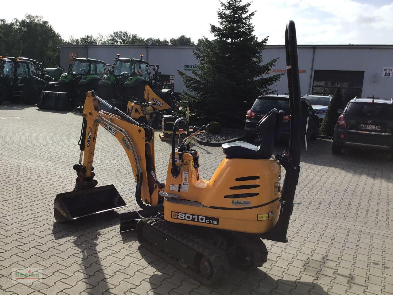 JCB 8010 CTS - Mini bager: slika JCB 8010 CTS - Mini bager JCB 8010 CTS - Mini bager: slika JCB 8010 CTS - Mini bager