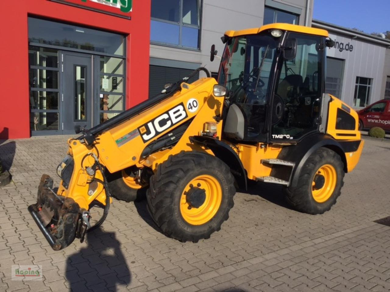 JCB TM220 - Utovarivač na kotačima: slika JCB TM220 - Utovarivač na kotačima JCB TM220 - Utovarivač na kotačima: slika JCB TM220 - Utovarivač na kotačima