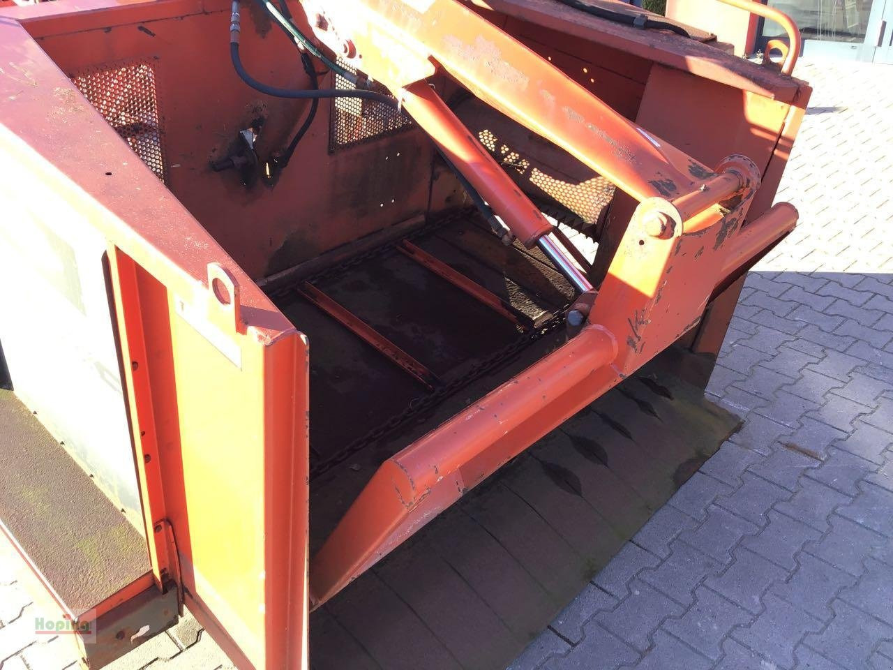 Kuhn Silokatze - Oprema za silose: slika Kuhn Silokatze - Oprema za silose Kuhn Silokatze - Oprema za silose: slika Kuhn Silokatze - Oprema za silose