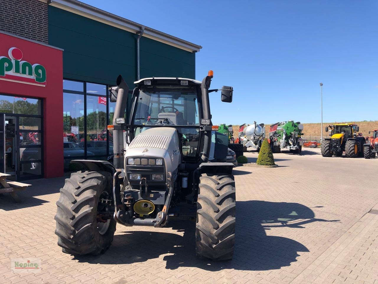 Lamborghini R6 140 Deutz M610 - Traktor: slika Lamborghini R6 140 Deutz M610 - Traktor Lamborghini R6 140 Deutz M610 - Traktor: slika Lamborghini R6 140 Deutz M610 - Traktor