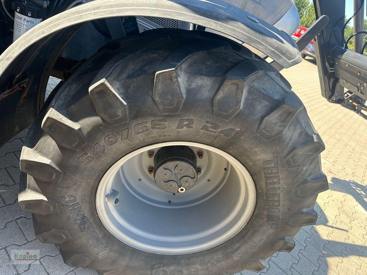 Lamborghini R6 150.4 T4i - Traktor: slika Lamborghini R6 150.4 T4i - Traktor Lamborghini R6 150.4 T4i - Traktor: slika Lamborghini R6 150.4 T4i - Traktor