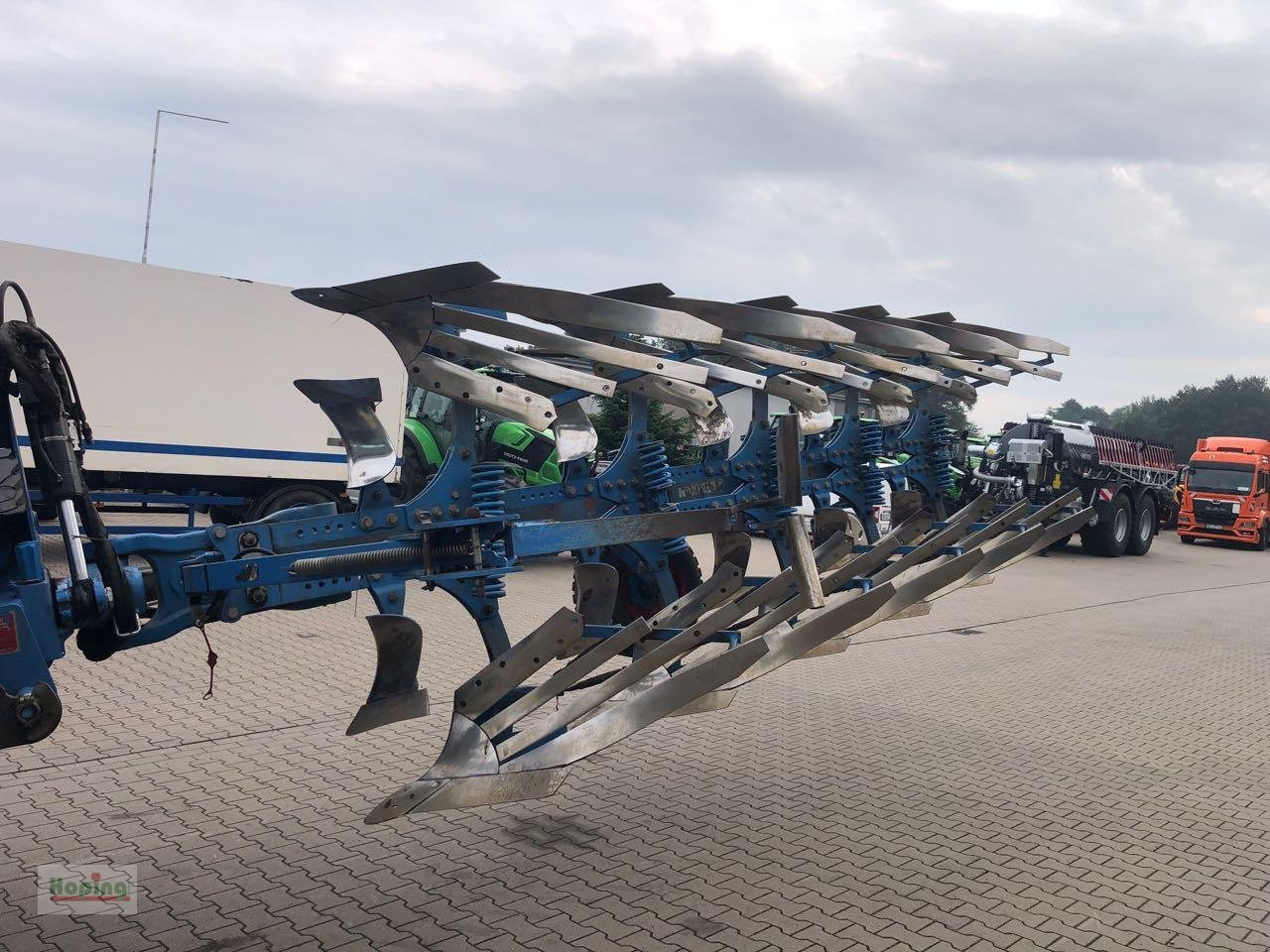 Lemken Juwel 8M - Plug: slika Lemken Juwel 8M - Plug Lemken Juwel 8M - Plug: slika Lemken Juwel 8M - Plug