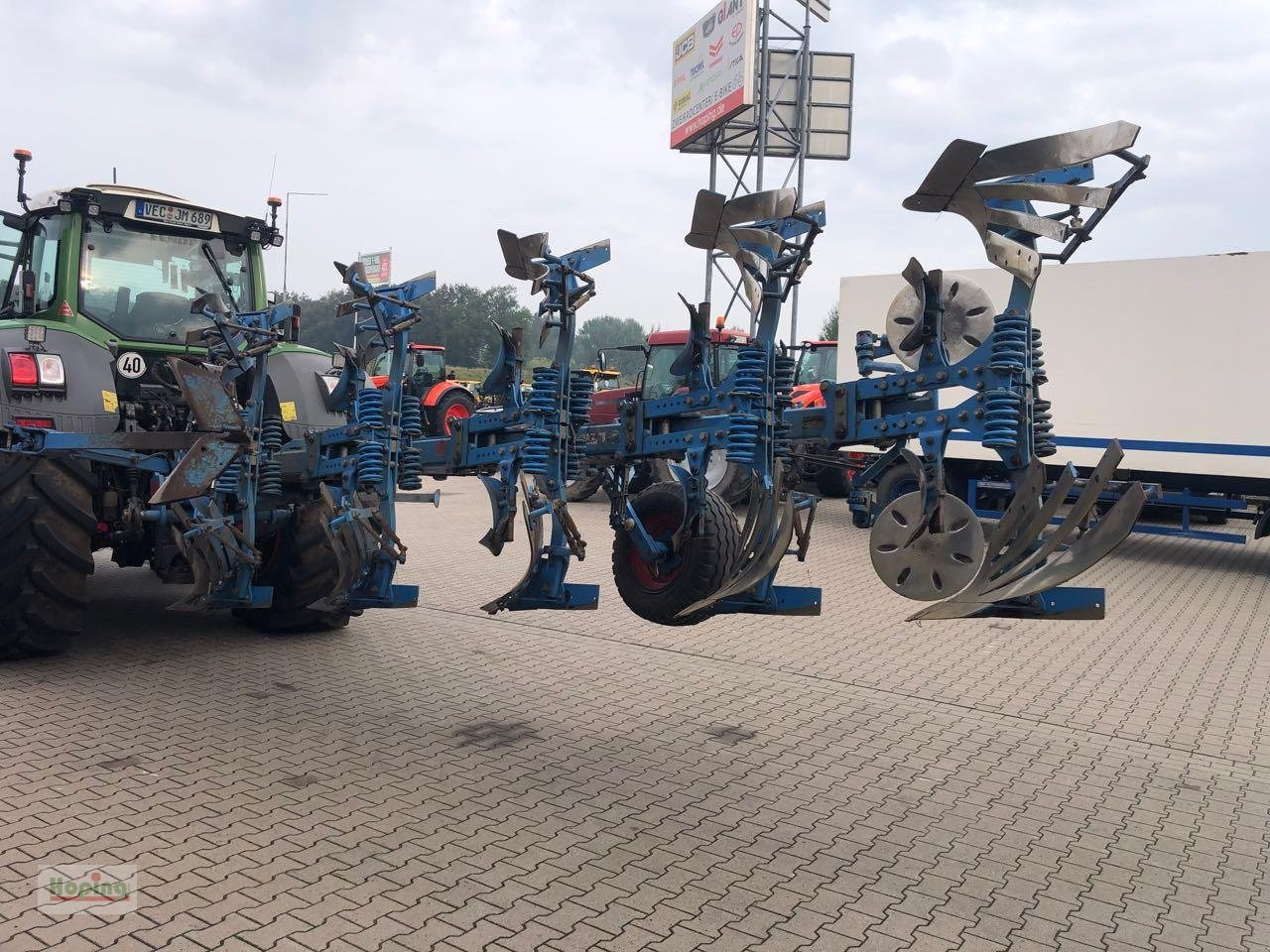 Lemken Juwel 8M - Plug: slika Lemken Juwel 8M - Plug Lemken Juwel 8M - Plug: slika Lemken Juwel 8M - Plug