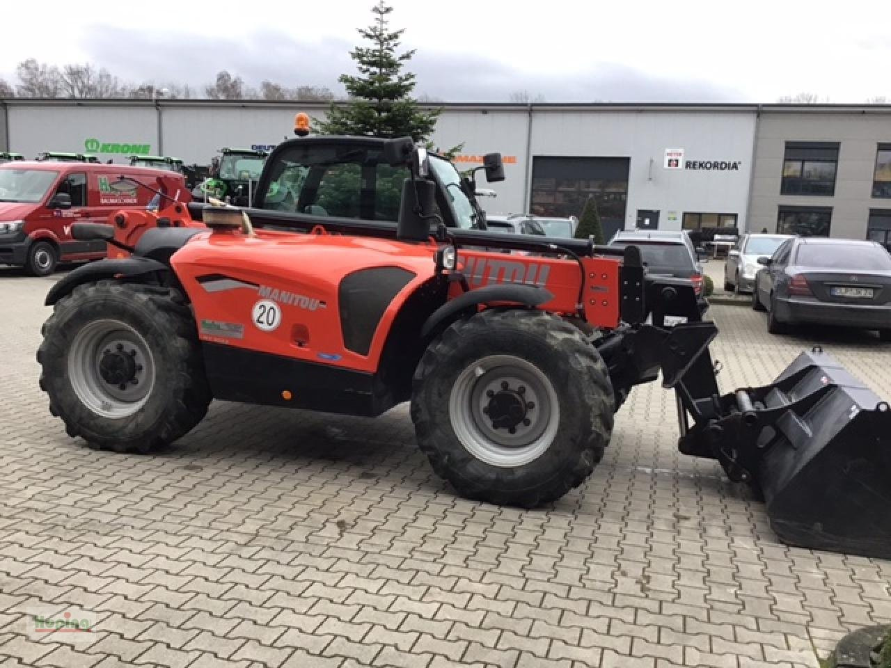 Manitou MT 1033 - Teleskopski rukovatelj: slika Manitou MT 1033 - Teleskopski rukovatelj Manitou MT 1033 - Teleskopski rukovatelj: slika Manitou MT 1033 - Teleskopski rukovatelj