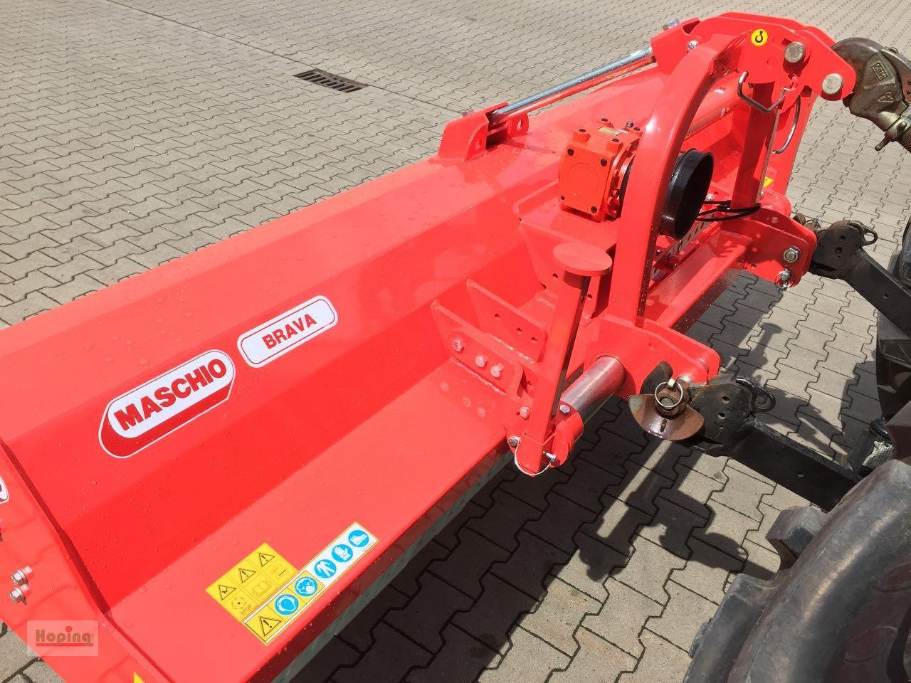 Maschio Brava 250 mech. - Malčer: slika Maschio Brava 250 mech. - Malčer Maschio Brava 250 mech. - Malčer: slika Maschio Brava 250 mech. - Malčer