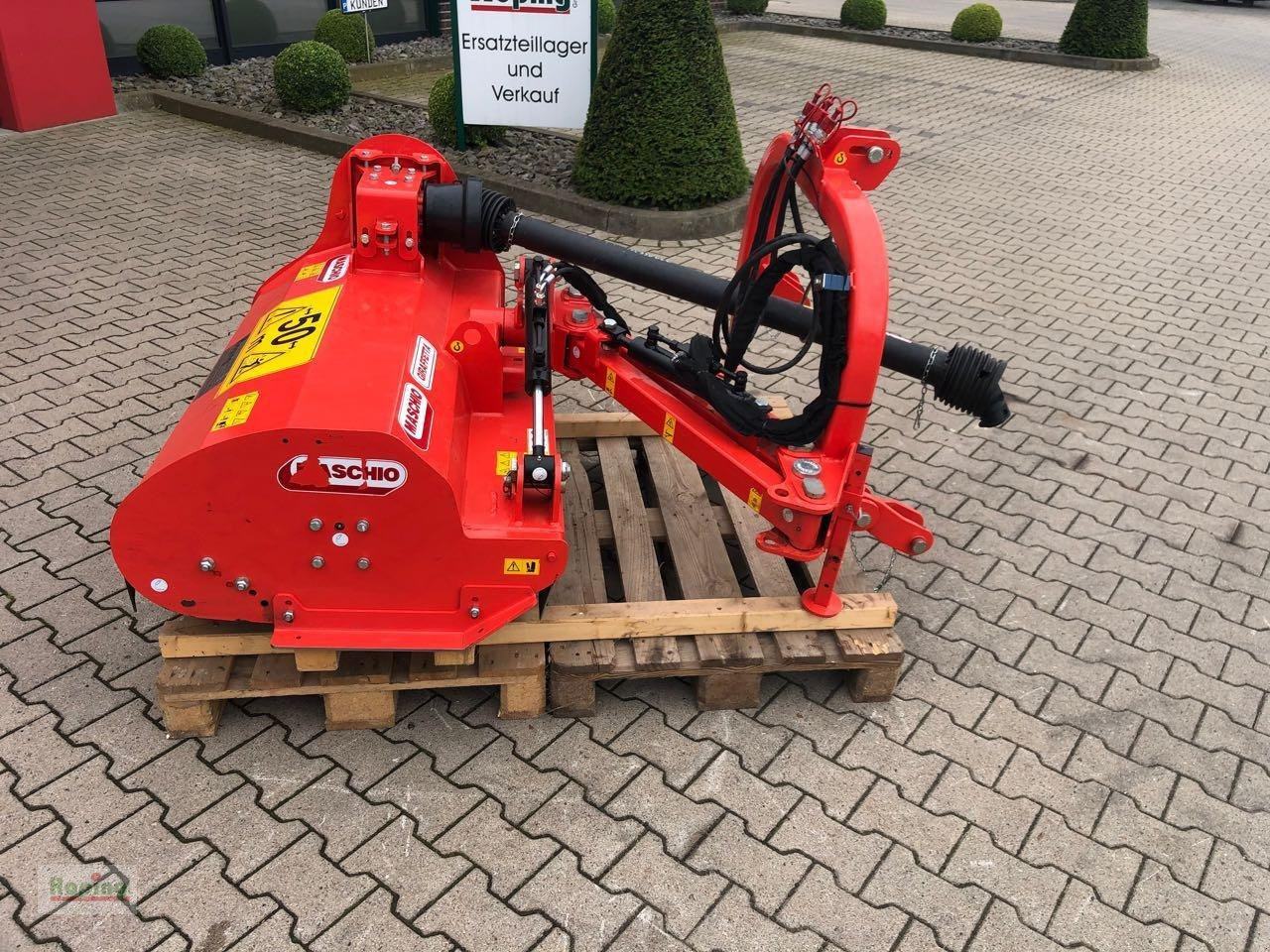 Maschio Giraffetta M 120 - Bočni malčer: slika Maschio Giraffetta M 120 - Bočni malčer Maschio Giraffetta M 120 - Bočni malčer: slika Maschio Giraffetta M 120 - Bočni malčer