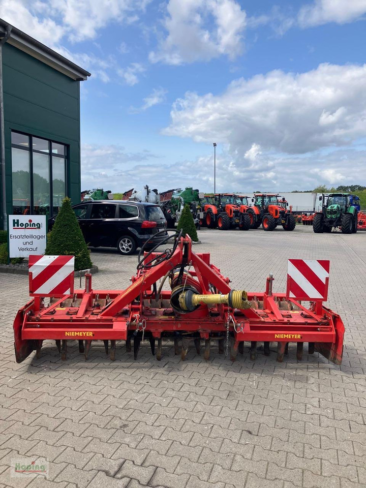 Niemeyer KR3022 - Roto drljača: slika Niemeyer KR3022 - Roto drljača Niemeyer KR3022 - Roto drljača: slika Niemeyer KR3022 - Roto drljača