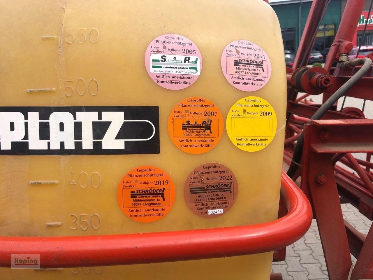Platz 600 Liter - Prskalica za traktor: slika Platz 600 Liter - Prskalica za traktor Platz 600 Liter - Prskalica za traktor: slika Platz 600 Liter - Prskalica za traktor