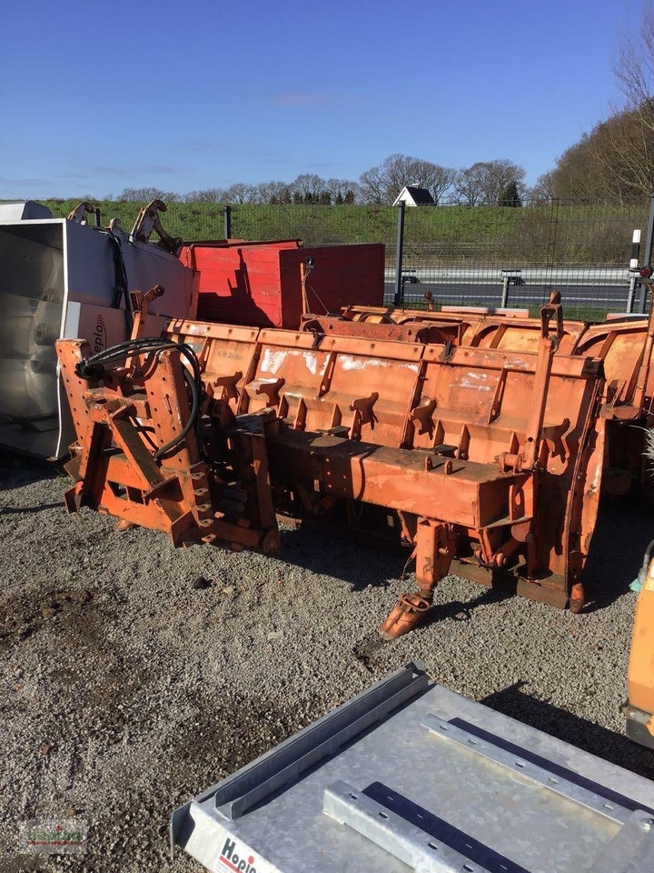 Schmidt 3000mm; Dreieck - Ralica za snijeg: slika Schmidt 3000mm; Dreieck - Ralica za snijeg Schmidt 3000mm; Dreieck - Ralica za snijeg: slika Schmidt 3000mm; Dreieck - Ralica za snijeg