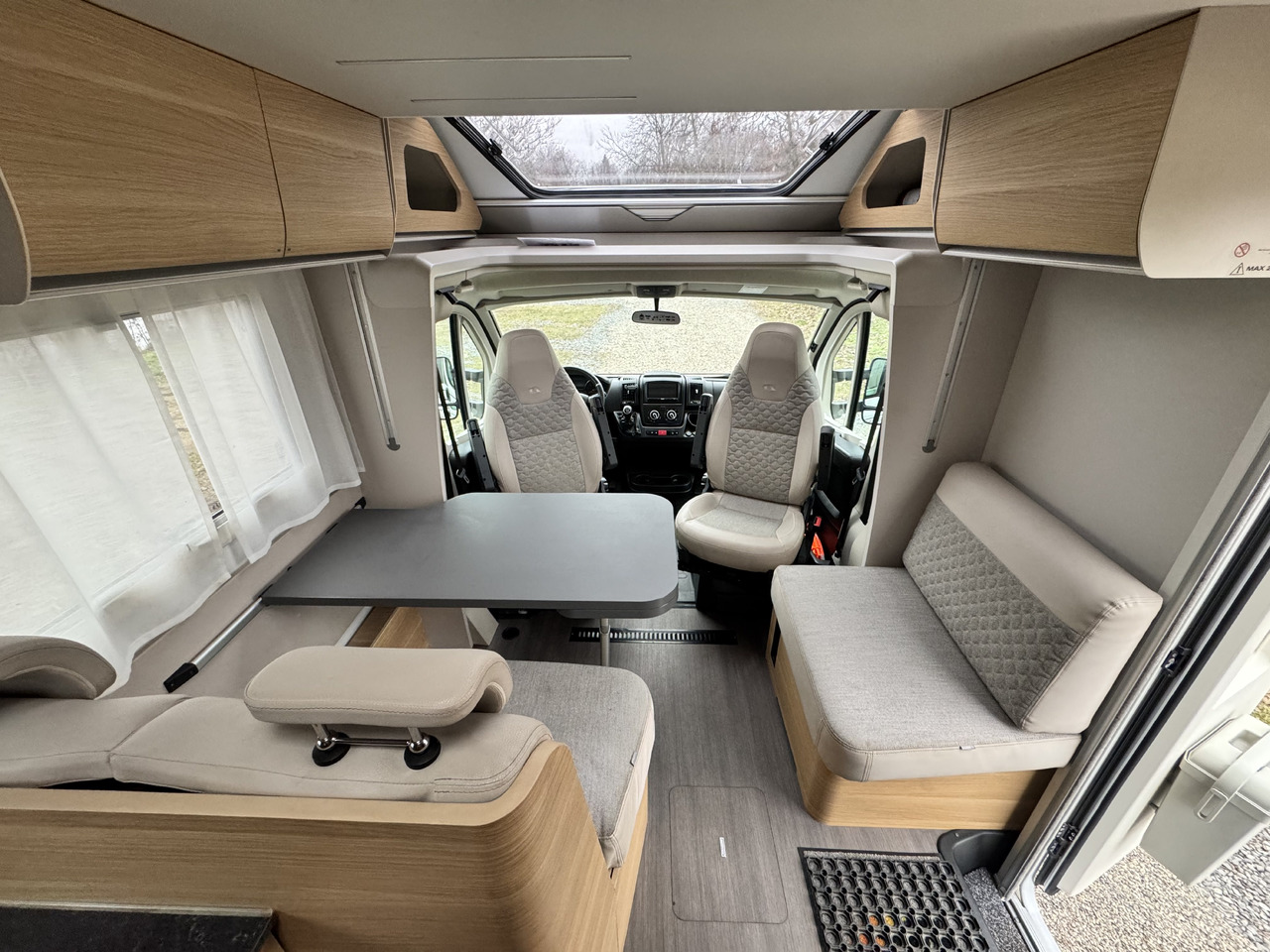 Adria Matrix M 670 SL - Kamper: slika Adria Matrix M 670 SL - Kamper Adria Matrix M 670 SL - Kamper: slika Adria Matrix M 670 SL - Kamper