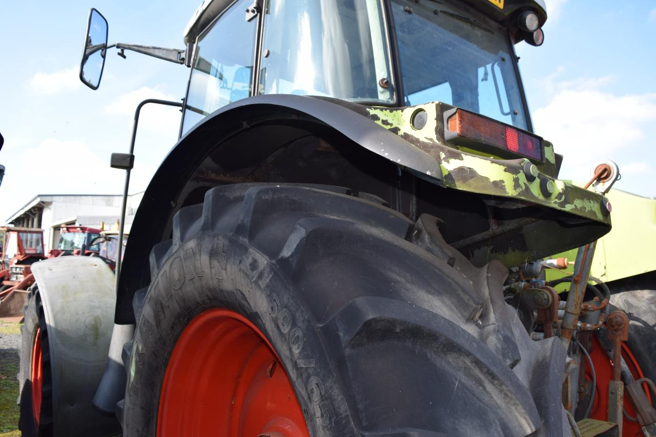 CLAAS Ares 697 ATZ - Traktor: slika CLAAS Ares 697 ATZ - Traktor CLAAS Ares 697 ATZ - Traktor: slika CLAAS Ares 697 ATZ - Traktor