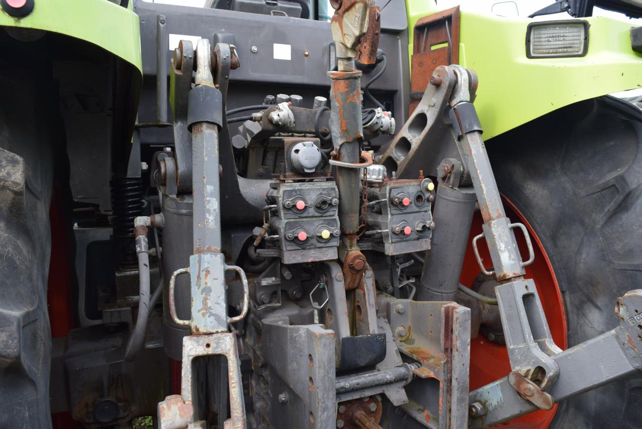 CLAAS Ares 816 RZ - Traktor: slika CLAAS Ares 816 RZ - Traktor CLAAS Ares 816 RZ - Traktor: slika CLAAS Ares 816 RZ - Traktor