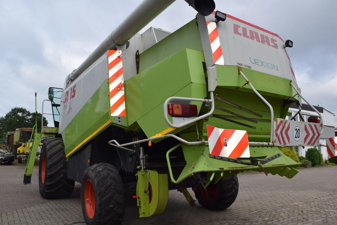 CLAAS Lexion 440 Evolution - Kombajn za žetvu: slika CLAAS Lexion 440 Evolution - Kombajn za žetvu CLAAS Lexion 440 Evolution - Kombajn za žetvu: slika CLAAS Lexion 440 Evolution - Kombajn za žetvu