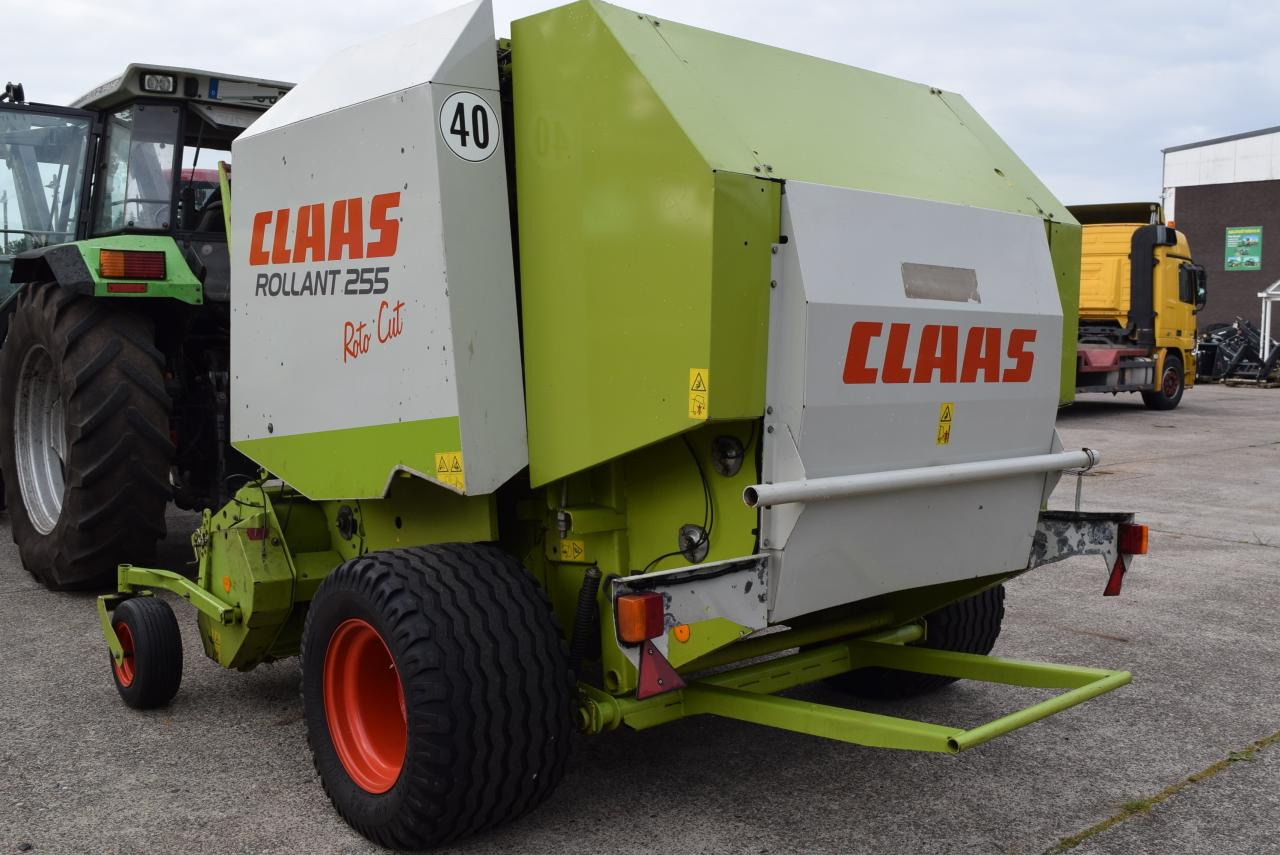 Rolo balirka CLAAS Rollant 255 RC: slika Rolo balirka CLAAS Rollant 255 RC