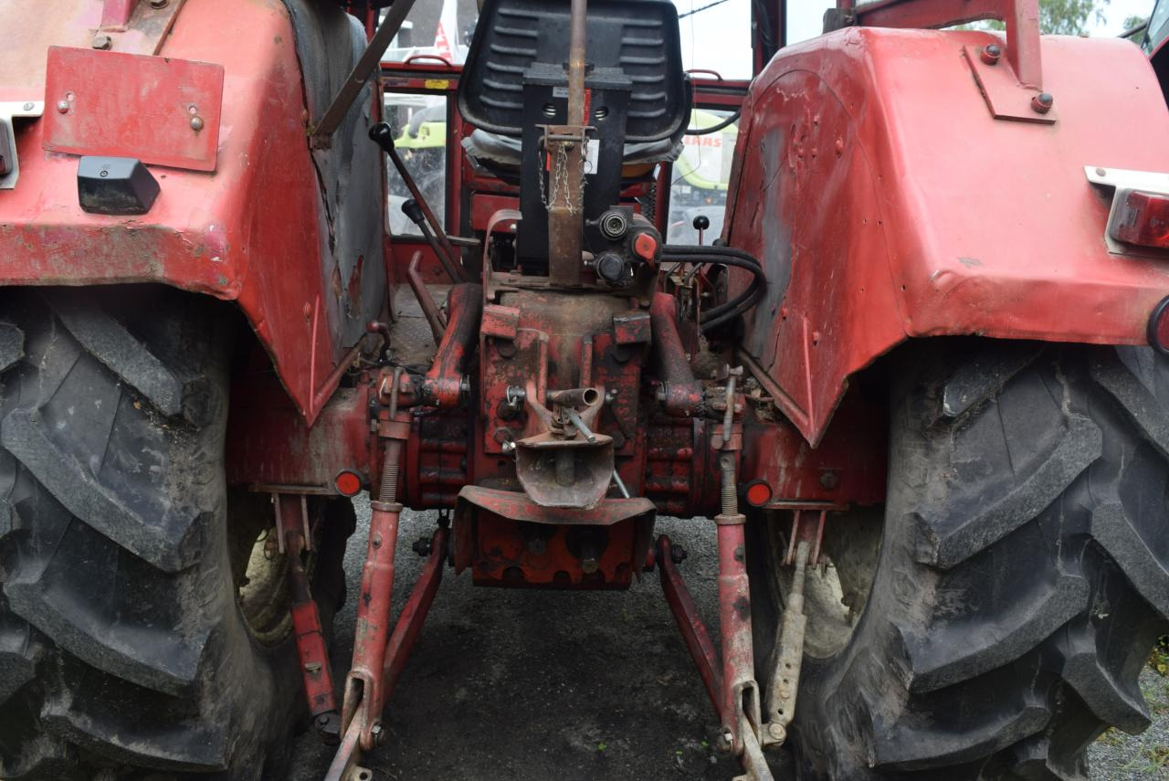 Case-IH 844 A/S - Traktor: slika Case-IH 844 A/S - Traktor Case-IH 844 A/S - Traktor: slika Case-IH 844 A/S - Traktor
