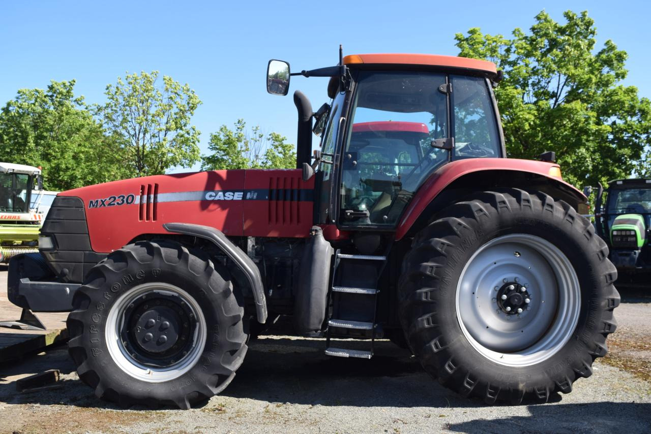 Case-IH MX 230 Magnum - Traktor: slika Case-IH MX 230 Magnum - Traktor Case-IH MX 230 Magnum - Traktor: slika Case-IH MX 230 Magnum - Traktor