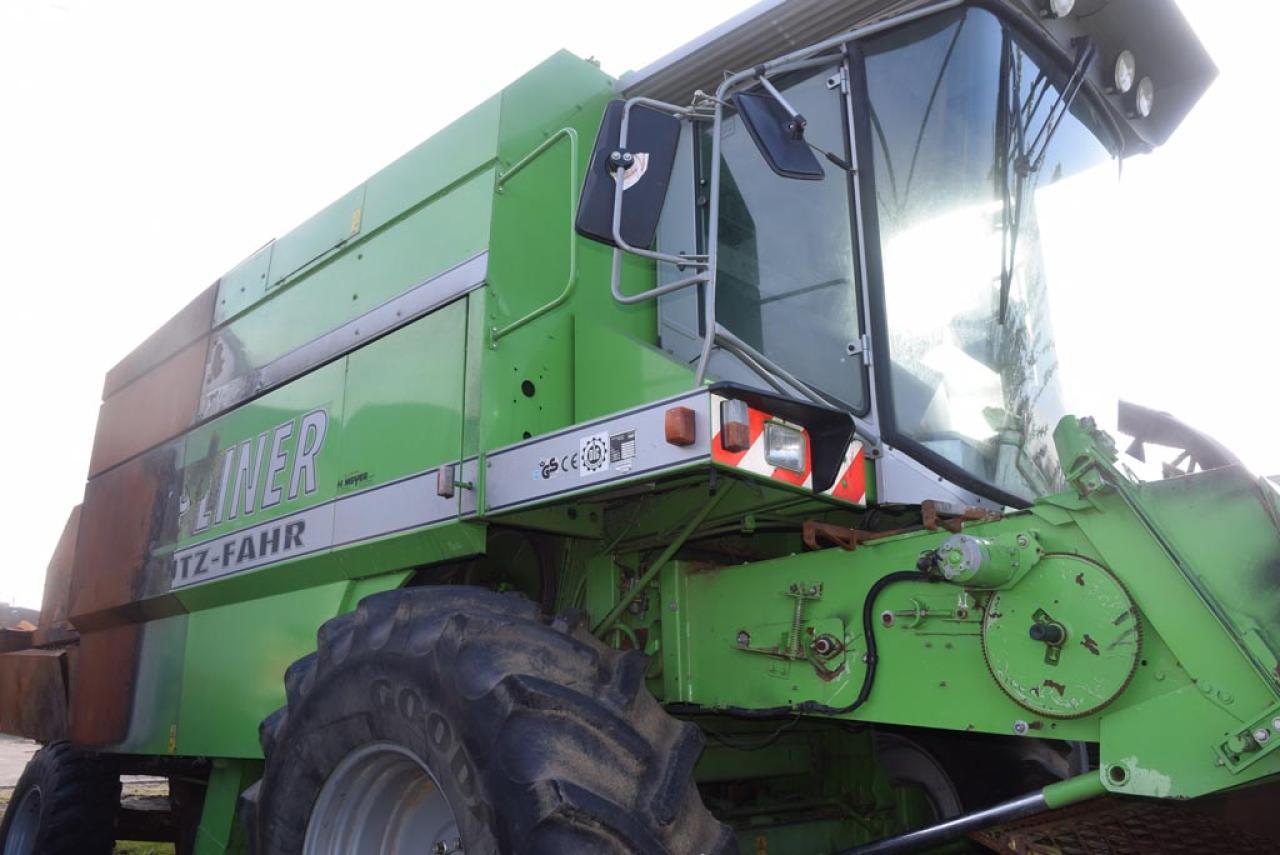 Deutz-Fahr 4075 - Brandschaden - Kombajn za žetvu: slika Deutz-Fahr 4075 - Brandschaden - Kombajn za žetvu Deutz-Fahr 4075 - Brandschaden - Kombajn za žetvu: slika Deutz-Fahr 4075 - Brandschaden - Kombajn za žetvu