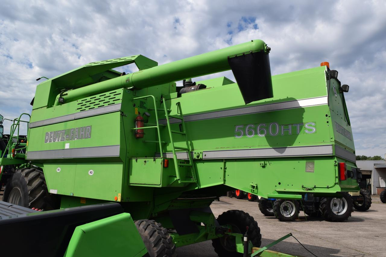 Deutz-Fahr 5660 HTS - Kombajn za žetvu: slika Deutz-Fahr 5660 HTS - Kombajn za žetvu Deutz-Fahr 5660 HTS - Kombajn za žetvu: slika Deutz-Fahr 5660 HTS - Kombajn za žetvu