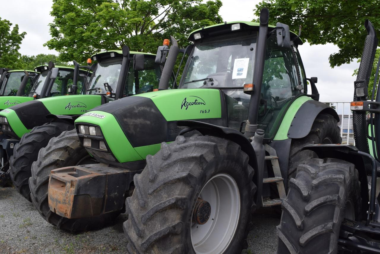 Deutz-Fahr Agrotron 165.7 - Traktor: slika Deutz-Fahr Agrotron 165.7 - Traktor Deutz-Fahr Agrotron 165.7 - Traktor: slika Deutz-Fahr Agrotron 165.7 - Traktor