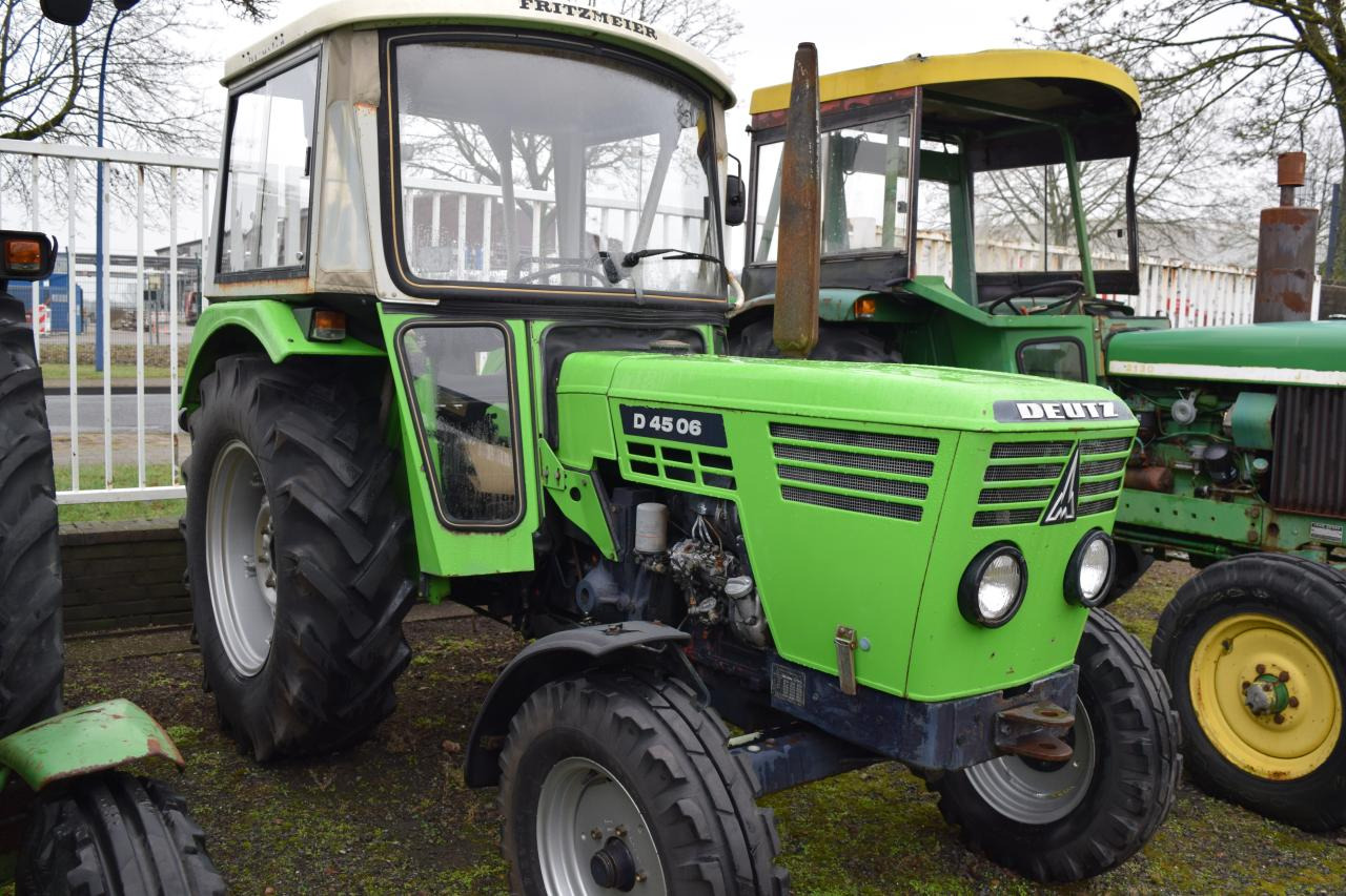 Deutz-Fahr D4506 - Traktor: slika Deutz-Fahr D4506 - Traktor Deutz-Fahr D4506 - Traktor: slika Deutz-Fahr D4506 - Traktor