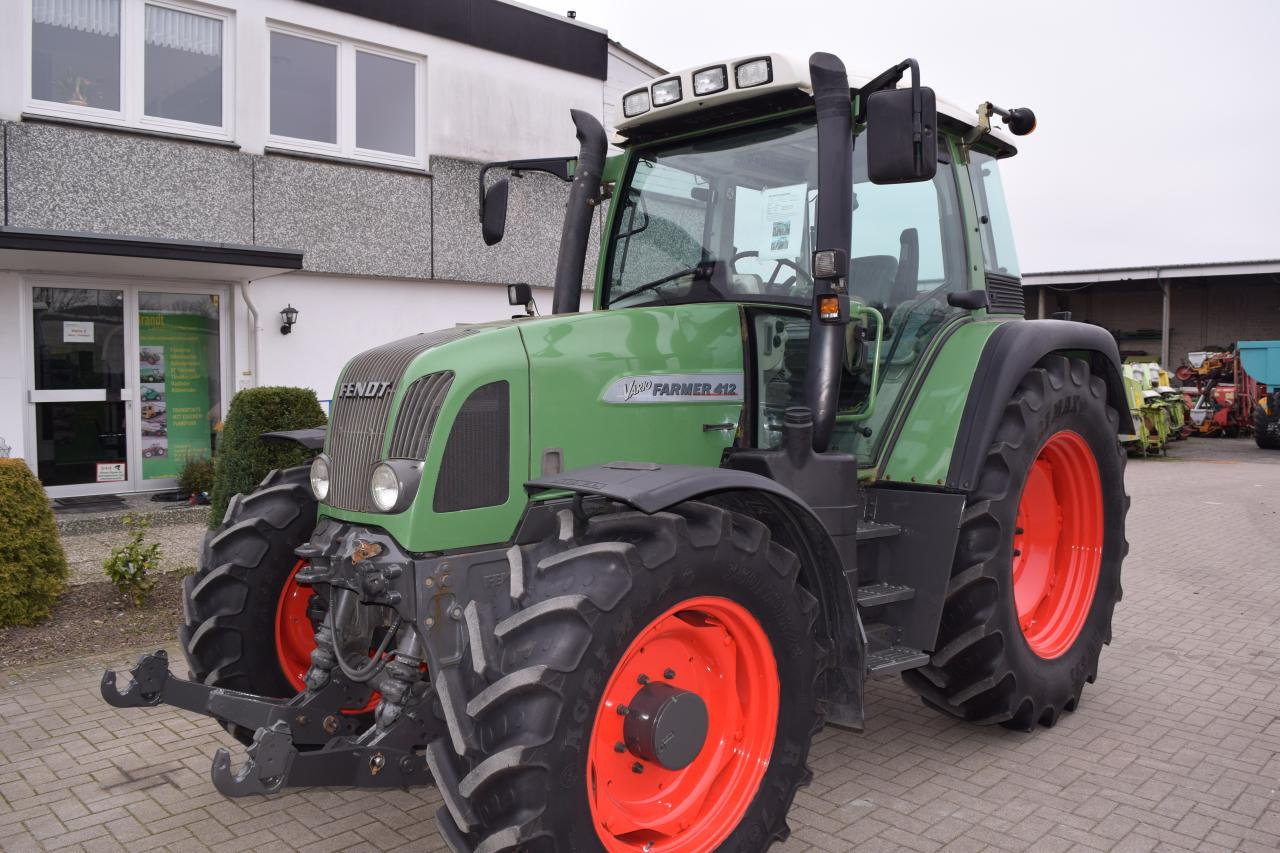 Fendt 412 Vario - Traktor: slika Fendt 412 Vario - Traktor Fendt 412 Vario - Traktor: slika Fendt 412 Vario - Traktor