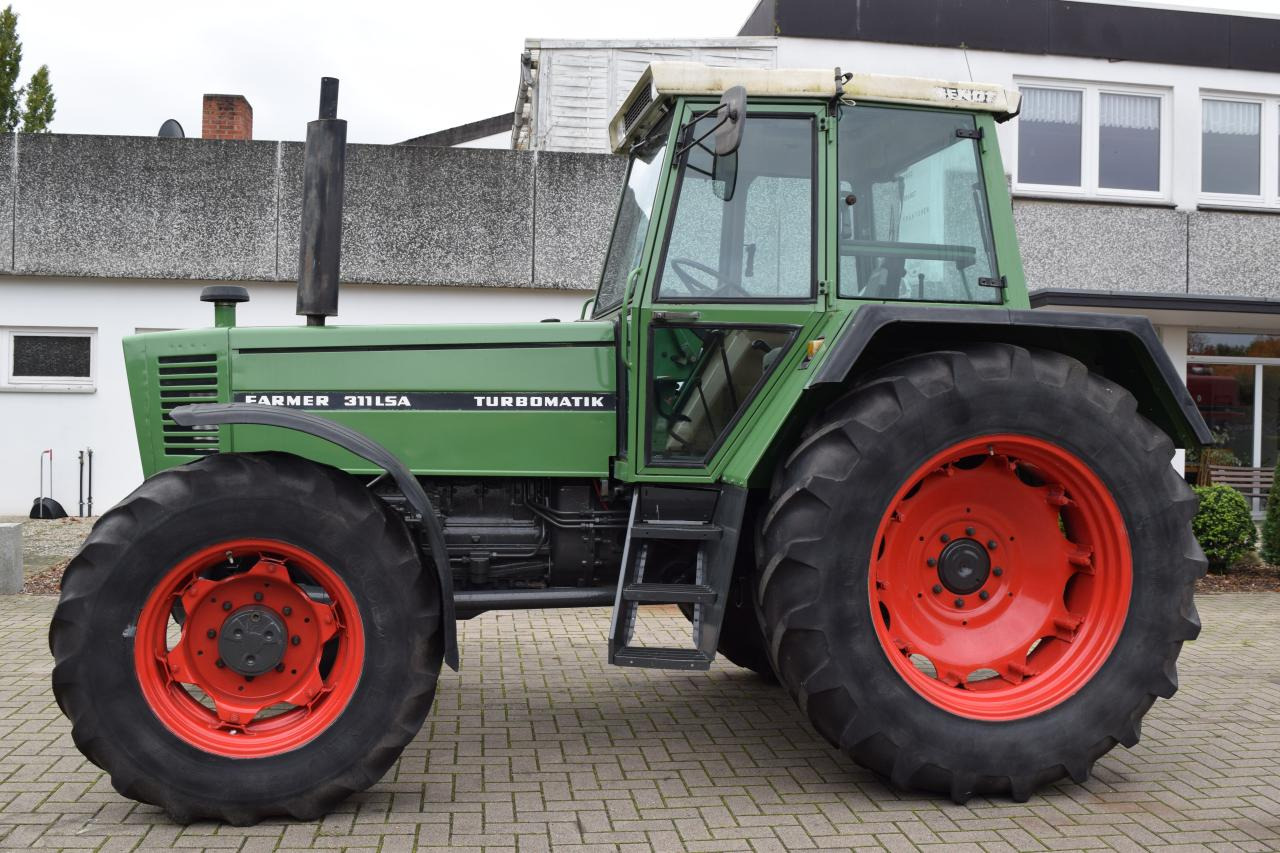 Fendt Farmer 311 LSA - Traktor: slika Fendt Farmer 311 LSA - Traktor Fendt Farmer 311 LSA - Traktor: slika Fendt Farmer 311 LSA - Traktor