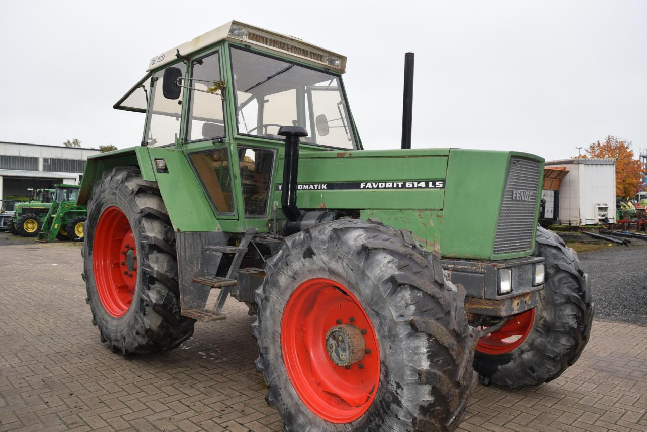 Fendt Favorit 614 LS Turbo - Traktor: slika Fendt Favorit 614 LS Turbo - Traktor Fendt Favorit 614 LS Turbo - Traktor: slika Fendt Favorit 614 LS Turbo - Traktor