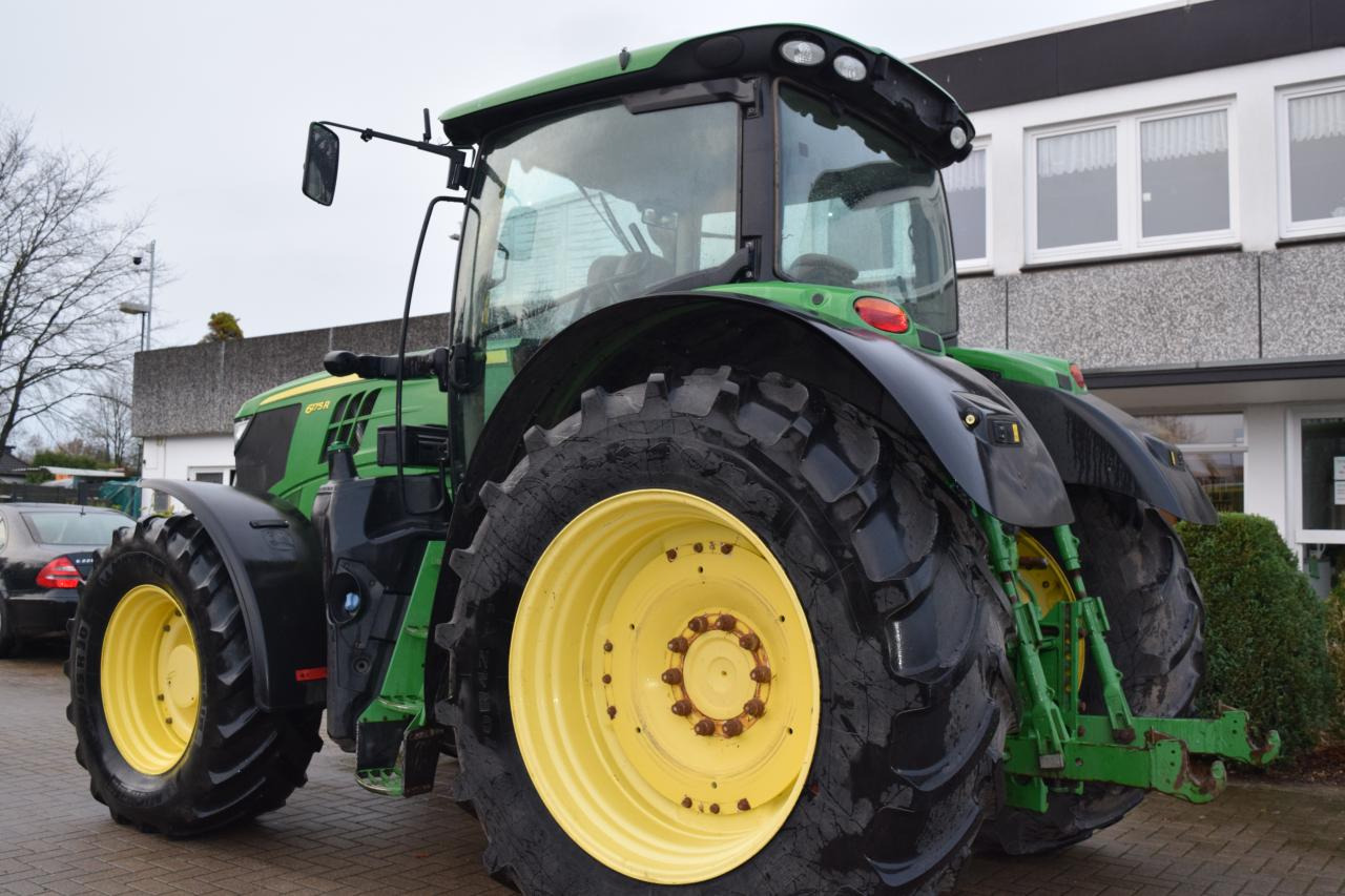 John Deere 6175 R - Traktor: slika John Deere 6175 R - Traktor John Deere 6175 R - Traktor: slika John Deere 6175 R - Traktor